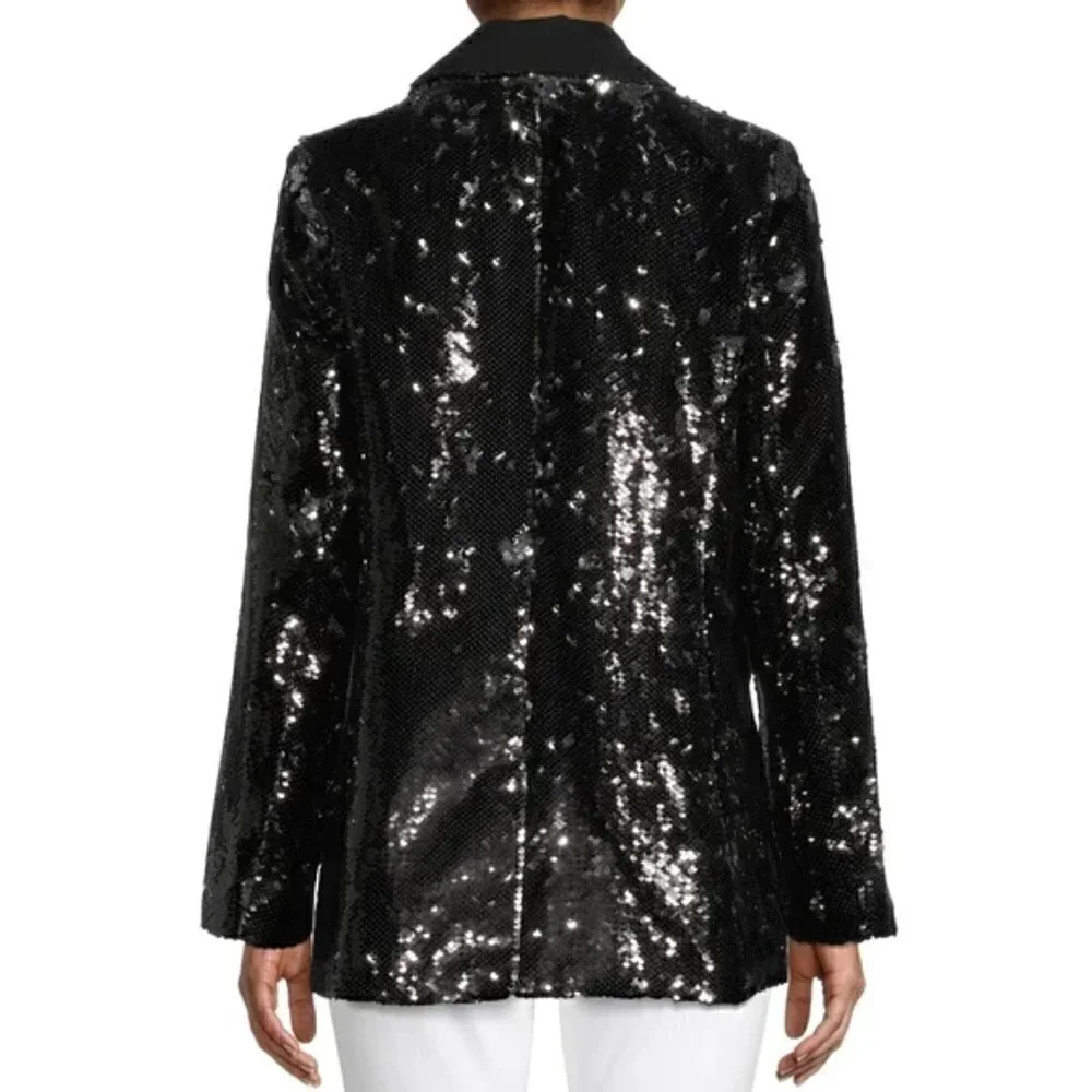 bagatelle details gleaming